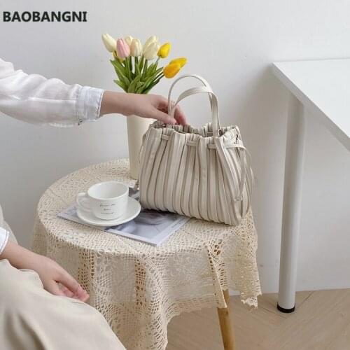 Pleated Women Bag Drawstring Small Top Handle Female Handbags Japan Organ Designer Ladies Shoulder Crossbody Bag Whole Sale