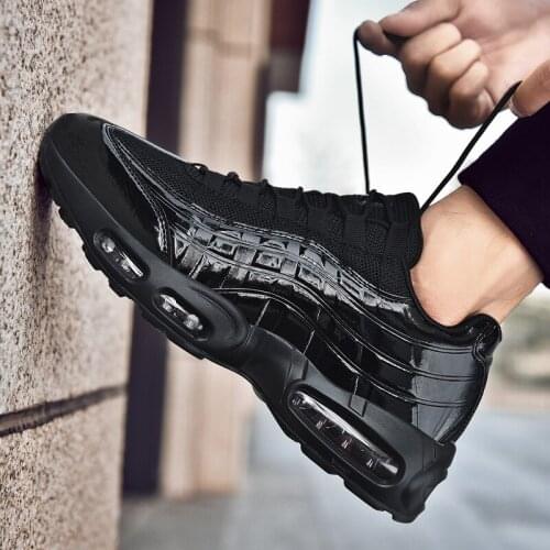 Men Cushioned Shock-absorbing Running Shoes Comfortable Track and Field Training Shoes Outdoor Spring and Autumn Sneakers Men
