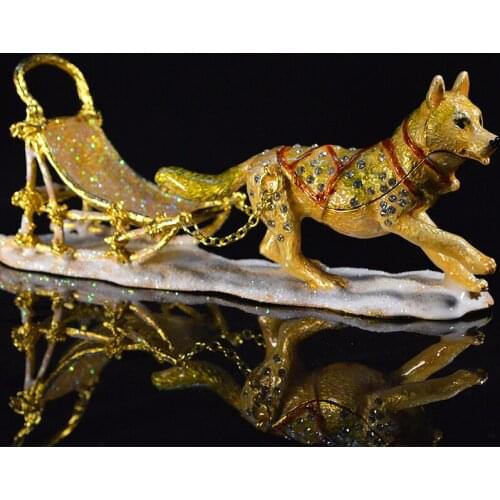 Qifu home decoration gold color sled Dog jewelry holder