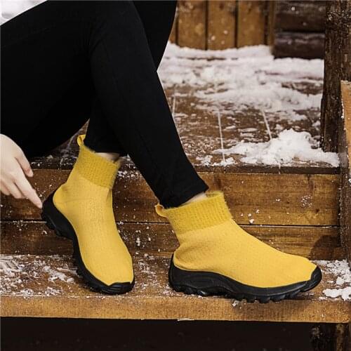 2020 Winter High-top Warm-cut Velvet Womens Shoes Outdoor All-match Vulcanized Shoes Women Sneaker Socks Shoes