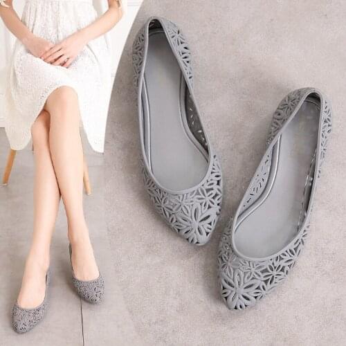 Summer new ladies sandals Baotou flat plastic jelly shoes fashion hollow Roman beach shoes