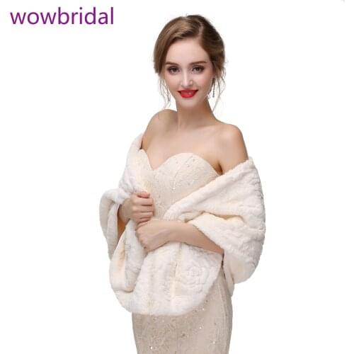 WOWBRIDAL Warm Faux Fur Winter Bridal Cape Wedding Cloaks Party Wraps Jacket Wrap Boleros De Encaje Boleros De Mujer