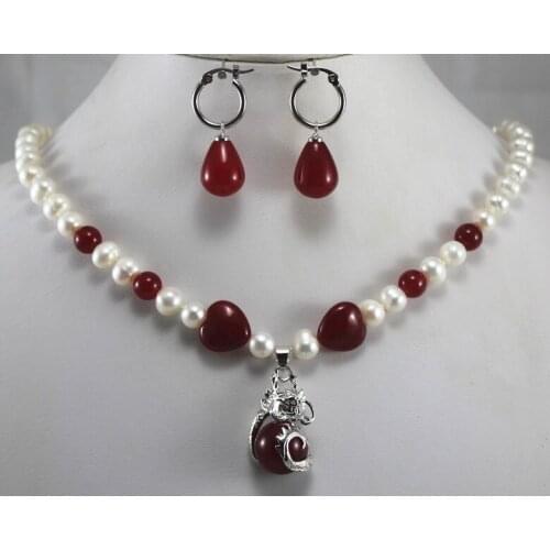 Fashion designed 8mm white shell pearl decrorated with red necklace mathed earrings dotted with dragon pendant sets