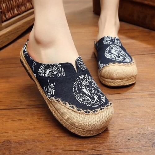 Women Casual Linen Handmade Embroidery Mules Flat Slippers Retro Vegan Summer Ladies Canvas Comfortable Espadrille Shoes