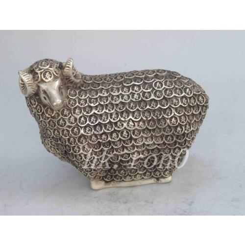 Exquisite manual sculpture of Chinese folk Tibetan silver sheep statue