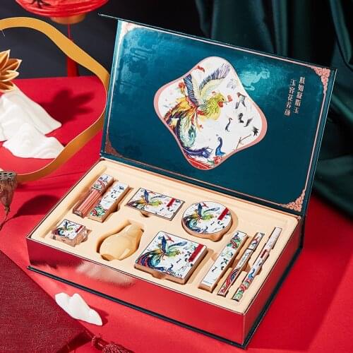 10Pcs Chinese Style Makeup Kit Velvet Moisturizing Lipstick Setting Loose Powder Flash Eyeshadow Palette Concealer Make Up Tool