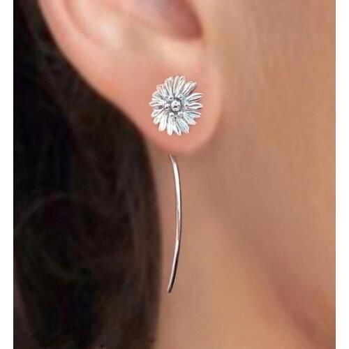 2021 New Creative 925 Silver Plated Sun Flower Earrings European and American Wedding Fashion Flower Leaf Earrings