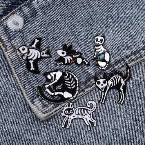 Unisex Alloy Brooch Pin Retro punk Bird Cat Skeleton Enamel Brooch Pin Badge Denim Jacket Collar Badge accessories