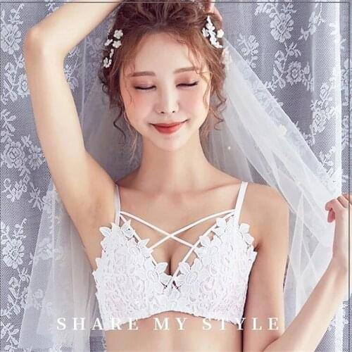 French Style Sexy Lace Embroidery Triangle Gather Low Cut Small Breast Bra Seamless Comfy Lingerie No Wire Push Up Brassiere