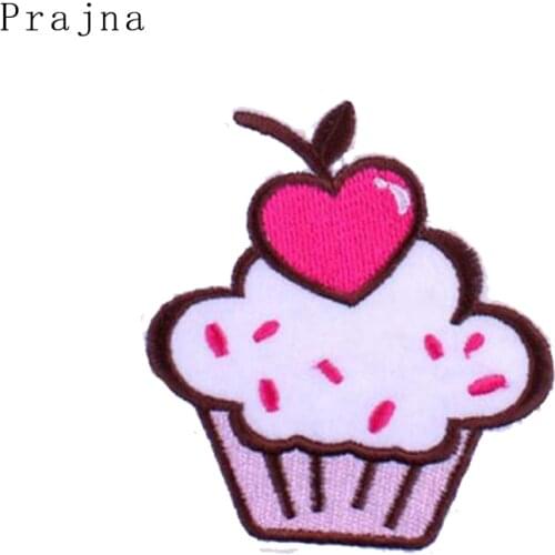 Prajna Cake Patches On Clothes Kids T-shirt DIY Cartoon Applique Iron On Embroidered Patches For Clothing Stickers Decoration