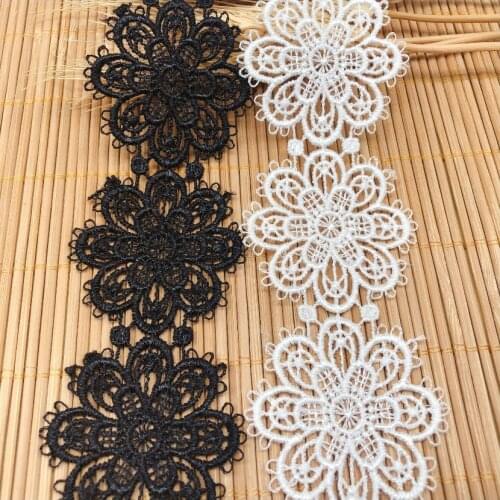 2 Yards/lot Width 4.9cm Embroidered Fabric Trims Cute Flower Lace Trimmings Sew On Patch Wedding Appliques For Evening Dress DIY