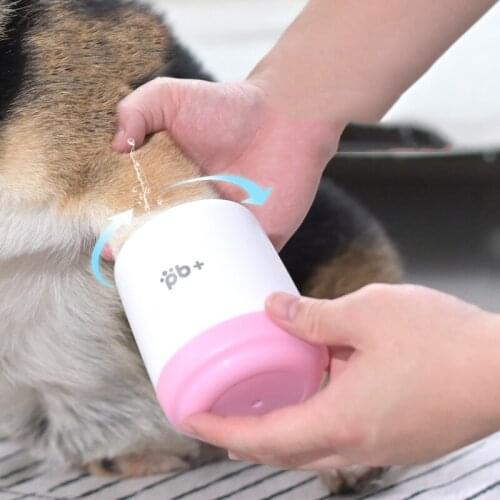Dog Paw Cleaner Cup Soft Silicone Combs Portable Pet Foot Washer Cup Paw Clean Brush Quickly Wash Dirty Cat Foot Cleaning Bucket