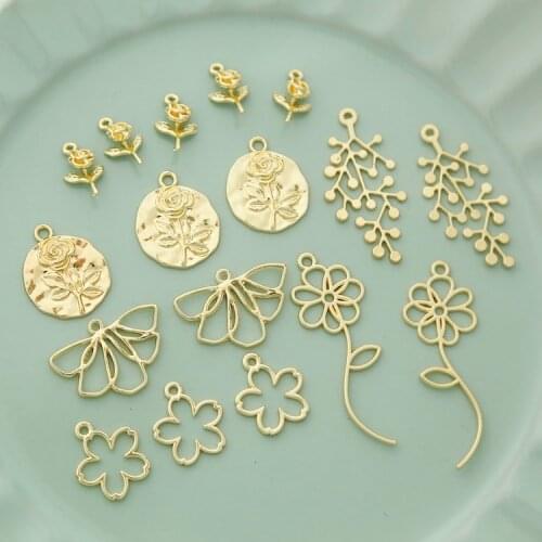 Fun Japanese Magazine Vintage Flower and Fruit Shape Maintains Color Alloy Pendant DIY Cute Earrings Ear Stud Handmade 4pcs