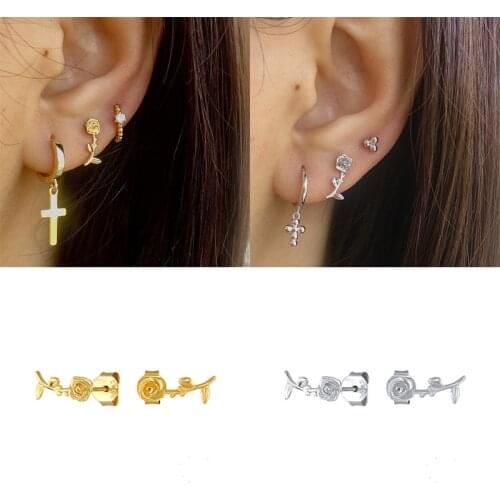 ISUEVA Vintage Style Silver Gold Filled Flower Stud Earrings For Women Fashion Korean Gold Jewelry Wholesale