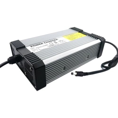 48v dc charger Unicycle Two Wheel Balance Charger of 58.8V 8A 14S Electric scooter charger