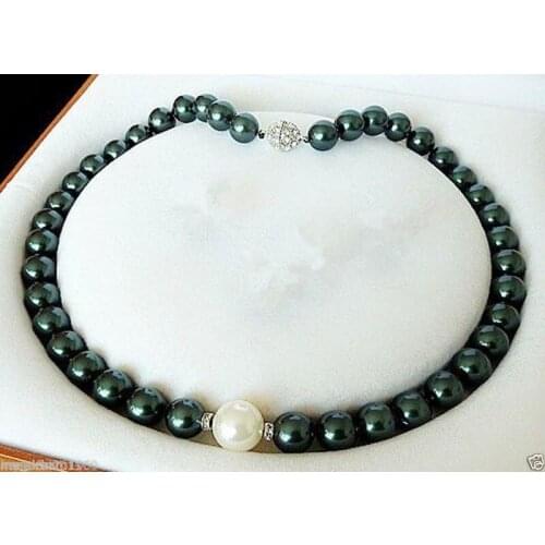 Beautiful 10MM black & 12MM white ROUND PEARL NECKLACE 18