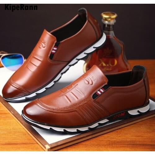 2020 Breathable Solid Color Slip Men Driving Shoes Spring And Autumn New Style Breathable Mens Peas Shoes the British Sneakers