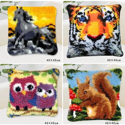 Latch Hook Rug Kits Dog Dolphin Bear Tiger Animal Series 3D Segment Embroidery Pillow Carpet Acrylic Yarn DIY Pillow Handmade