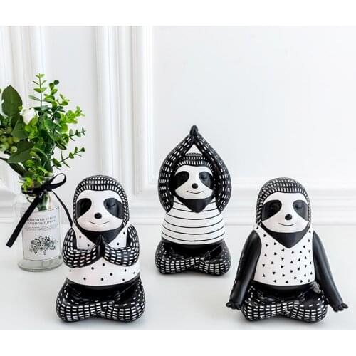 WU CHEN LONG Modern Black/White Yoga Sloth Art Sculpture Animal Statue Creative Resin Craft Desktop Decorations For Home R3634