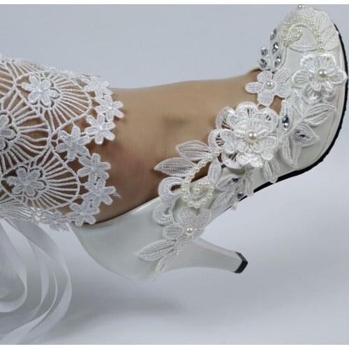 2020 New Arrive Ankle Strap Lace-Up Flower Pearl wedding shoe High heel shoes Thin heel round toe shoes woman Bridesmaid Shoe