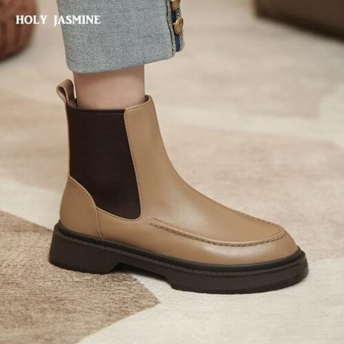 2021 Genuine Leather Womens Boots Retro British Style Slip-On Chelsea Boots Fashion Ankle Boots Round Toe Flat with Women Shoes