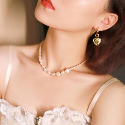 Liemjee Personality Fashion Party Punk Jewelry Irregular Pearl Necklace For Women Feature Namour Charm Gift All Seasons