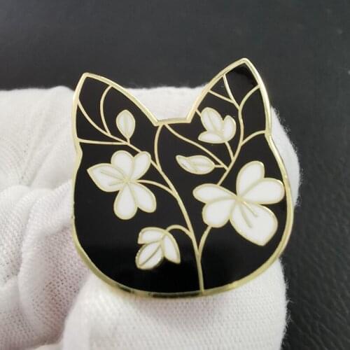 Floral cat enamel pin