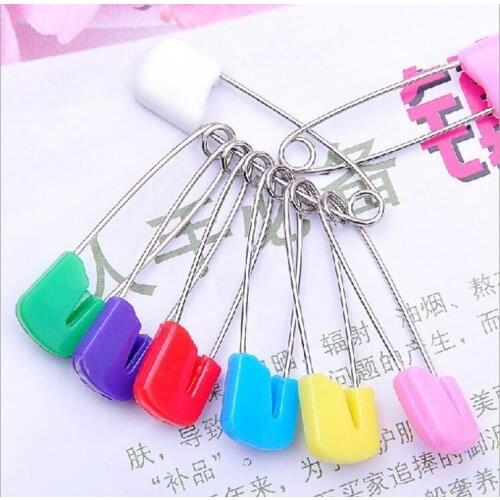 50pcs/Lot Multipurpose Candy Color Safety Pins Findings Safe Secure Clips for Baby Care Shower Cloth Diaper Pins Brooch Holder