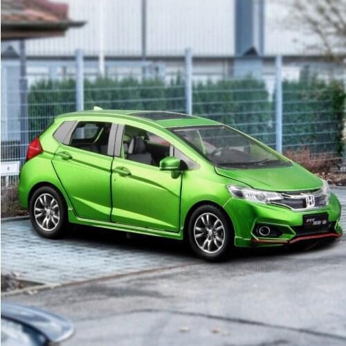 1:32 15.8cm Japan Fit Car Model Toys With Sunroof And Light Pull Back Function Diecast Vehicles Model Hatchback Car Toy For Boys