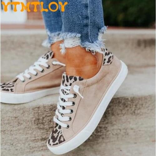 2021 spring and autumn hot sale ins super hot sale color matching fashion all-match flat bottom womens shoes large size 35-43