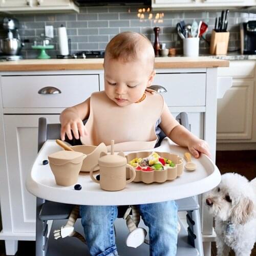 Baby Dishes Silicone Kitchenware 7PCS/Set Baby Plates Bowl Set Food Grade Suction Childrens Tableware Silicone Compartment