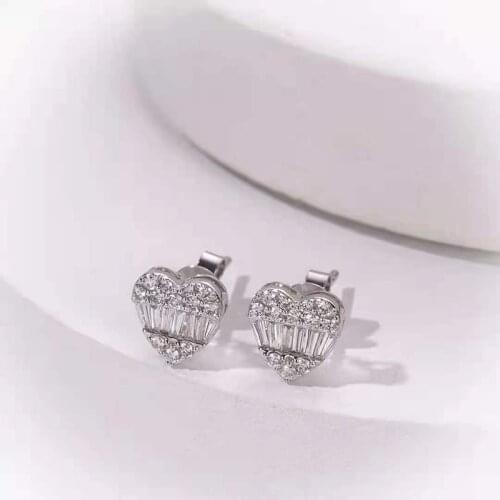 Fine Jewelry 18K-Gold White Real Diamond Au750 Stud Earrings Heart Womens Wedding Gift