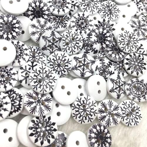 100Pcs Mixed Snowflake Round Wood Buttons Sewing Scrapbooking Gift Handwork Home Clothing Decor 15mm WB372