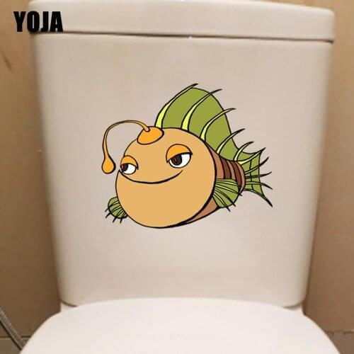 YOJA 23.1*18.6CM Interesting Fish Toilet Decal Wall Sticker Cartoon Animal Children Room Home Decor T3-0879