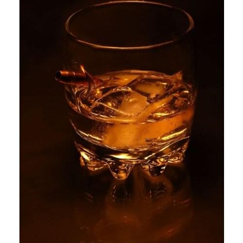 Трансформация стекла Glasses And Bottles