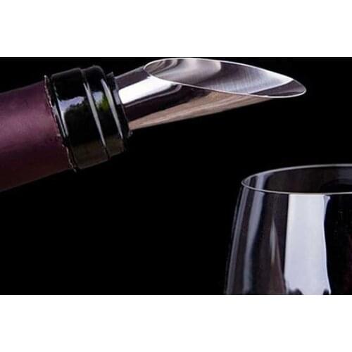 1pc Wine Aerator Pourer Stainless Steel Liquor Pourer Free Flow Wine Bottle Bar Tools with Stopper Set