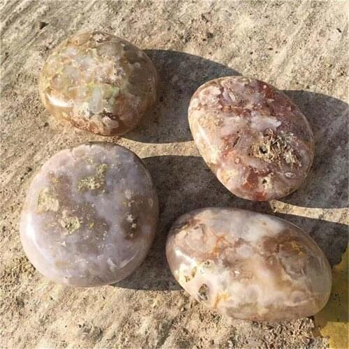 Hot selling products natural high quality crystal Cherry blossom agate palms decorative healing energy