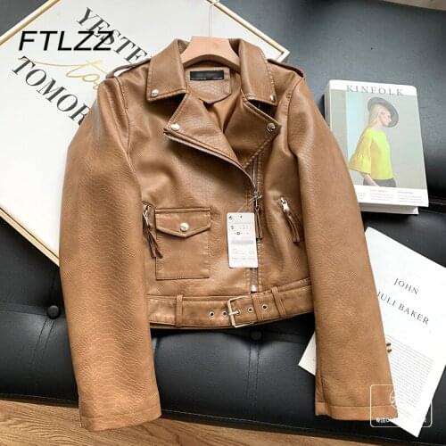 Women Biker Jacket 2021 New Spring Autumn Long Sleeve Zipper Rivet Moto Leather Jacket Woman Slim Brown Leather Coat Outwear