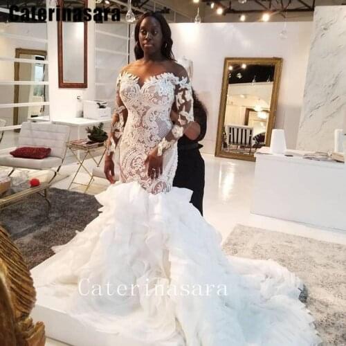 Illusion Scoop Neckline Long Sleeves Generous Full Lace Wedding Dress Lace-up Ruffle Organza Trumpet Bridal Gown