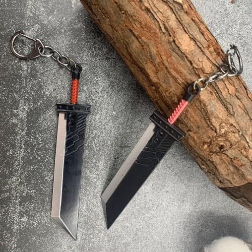 Men Final Fantasy 7 Remake Zack Fair Weapon Sword of Armor Break Key Ring Cloud Strife Buster Sword Keychain Metal Game