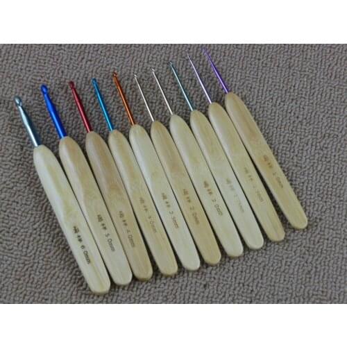 Wholesale Crochet Knitting Tools aluminium bamboo handle needles sets hook needlework tools for sweater 10pc/lot 10lots/bag