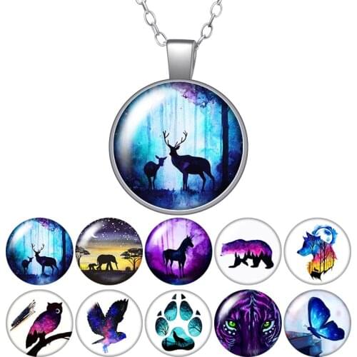 Painting Animals Elk unicorn Wolf Bear Round Pendant Necklace 25mm Glass Cabochon Silver color Jewelry Women Birthday Gift