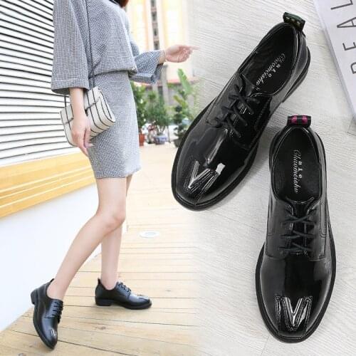 British Matter&patent leather shoes women thick heels loafers flats women espadrilles letter round toe lace up oxfords women2020