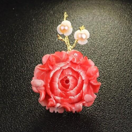 FARLENA Jewelry Handmade Shell Pink peony brooch with Freshwater Pearls Fashion Flower Brooches for Women
