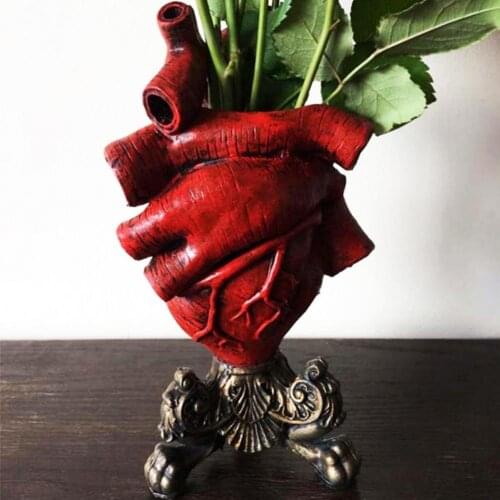 Modern Handmade Vase Heart Shape Realistic Resin Creative Flower Vase for Farmhouse Home Decoration Ornaments