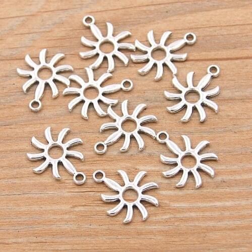 40PCS 14X18mm New Product Hollow Flower Charms Both Hands Pendant Jewelry Metal Alloy Necklace Bracelet Earrings Marking