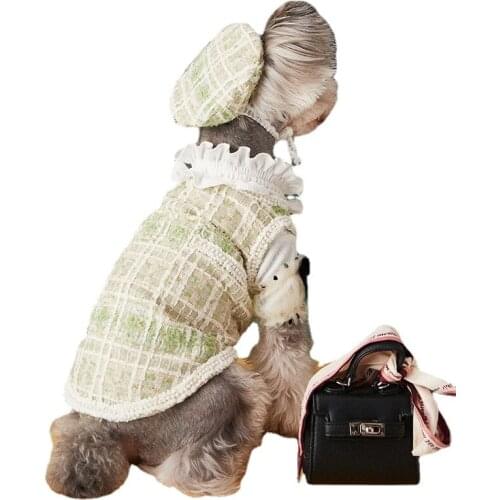 Small Pet Clothes Autumn and Winter Clothes Teddy Schnauzer Pomeranian Pet Clothes New Small Fragrance Style Ladies Vest + Hat