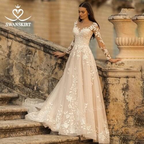 Vintage Long Sleeve Wedding Dress Appliqued A-Line Bridal Gown 2020 Lace Up Princess SwanSarah N307 Plus Size Vestido De Novia