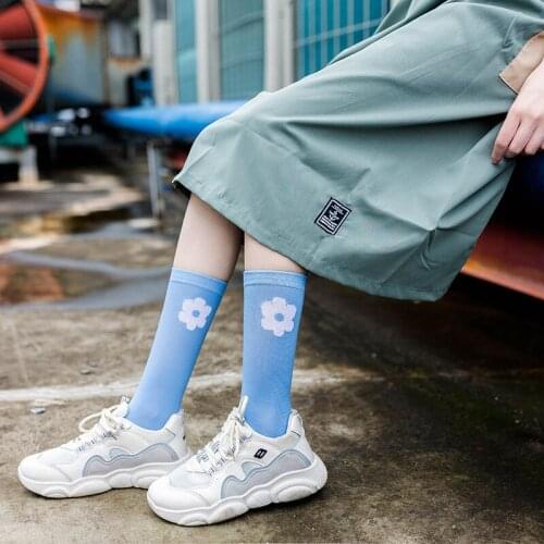 Womens Liitle Flower Socks Girls Socks Simple Solid Color Socks Korean Style Women Long Socks Kawaii Happy And Funny Socks Sox
