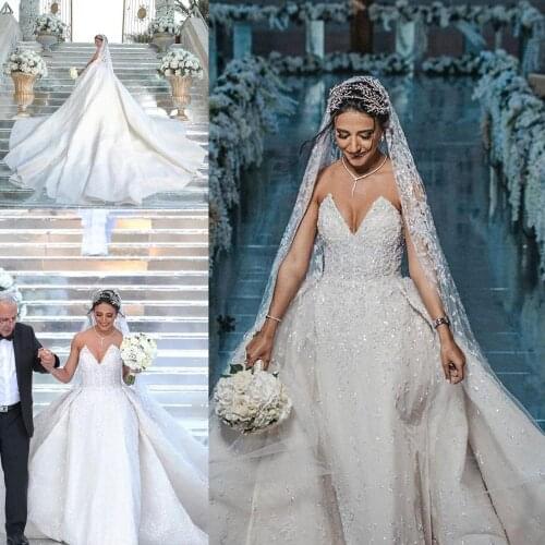 2020 Luxurious Wedding Dresses With Detachable Train Sweetheart Lace Sequins Bead Wedding Gowns Plus Size Abiti Da Sposa